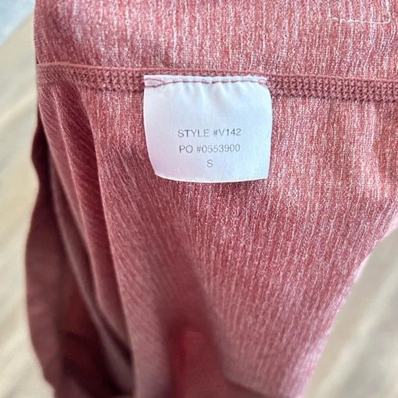 Vuori Men’s Tank EUC Size Small - Picture 3 of 3